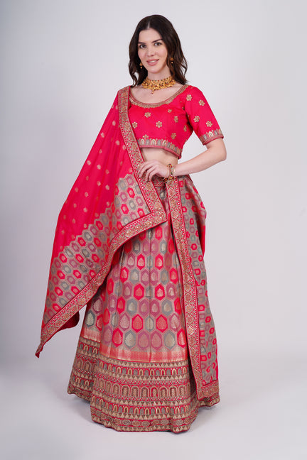 Traditional Elegance: Stunning Lehenga
